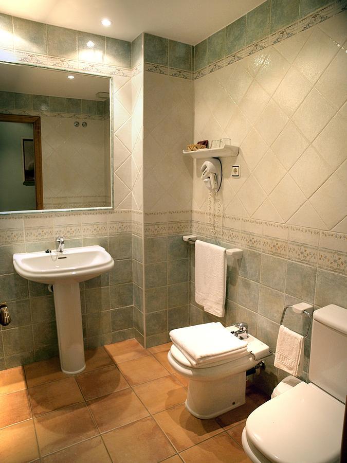 Aparta-Hotel Puertolas Escuer Rom bilde